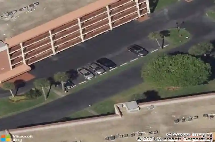 9450 harbor greens way #301
                                ,Unit Apt 301, seminole,  FL 33776