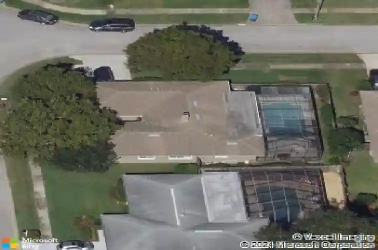 10077 linden place dr, seminole,  FL 33776