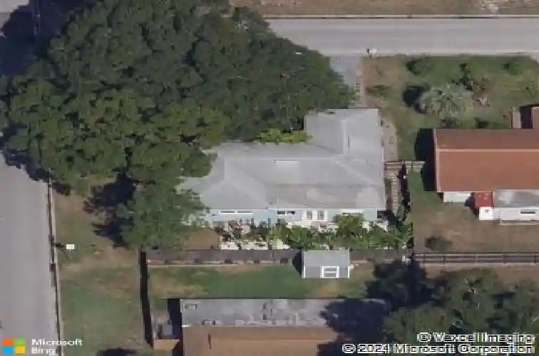 2105 bramblewood dr s, clearwater,  FL 33763