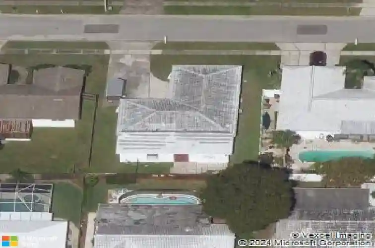 9156 85th ave, seminole,  FL 33777