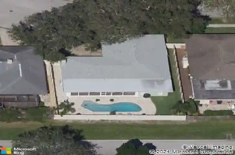 13186 linden place dr, seminole,  FL 33776