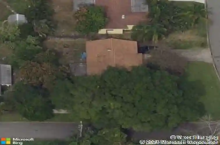 2335 tropical shores dr se, saint petersburg,  FL 33705