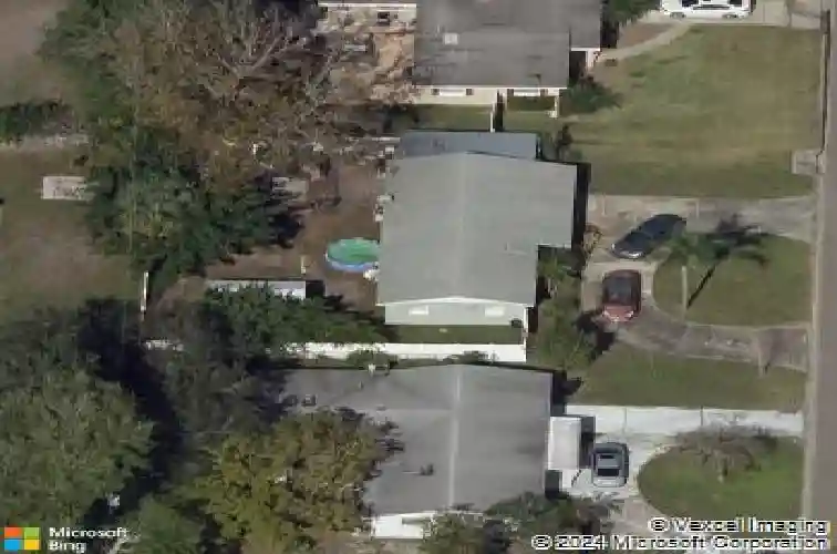 5660 hobson st ne, saint petersburg,  FL 33703