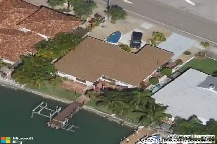 8090 gulf blvd, st pete beach,  FL 33706