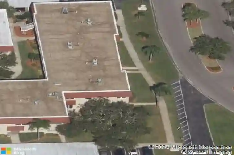 10033 64th avenue n
                                ,Unit 4, st petersburg,  FL 33708