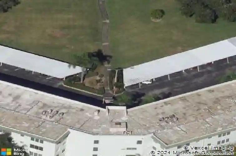 5725 80th st n #404
                                ,Unit Unit 404, saint petersburg,  FL 33709