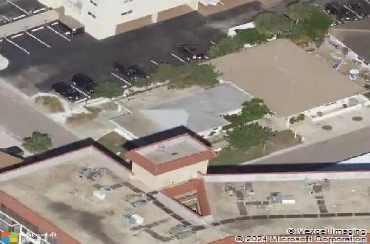 18319 sunset blvd, redington shores,  FL 33708