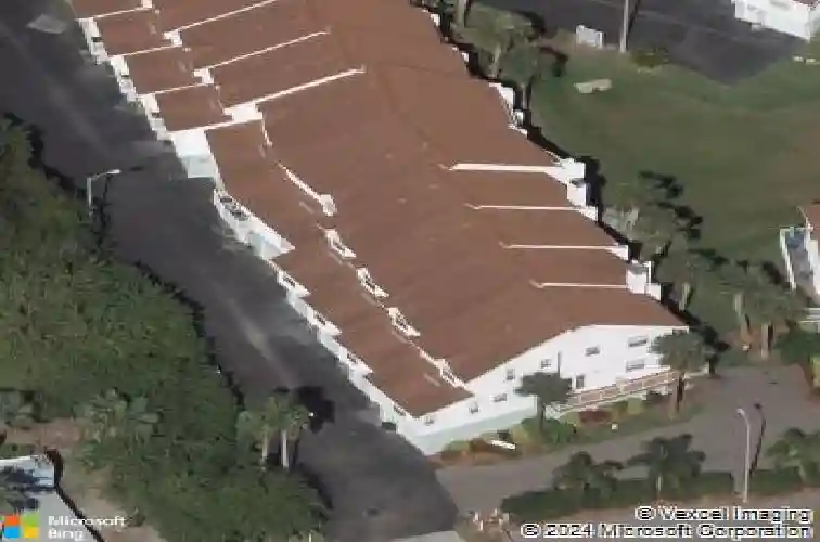 19201 vista ln #d7, indian shores,  FL 33785