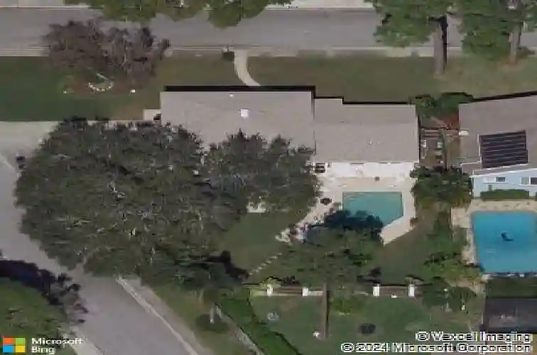 14344 83rd pl, seminole,  FL 33776