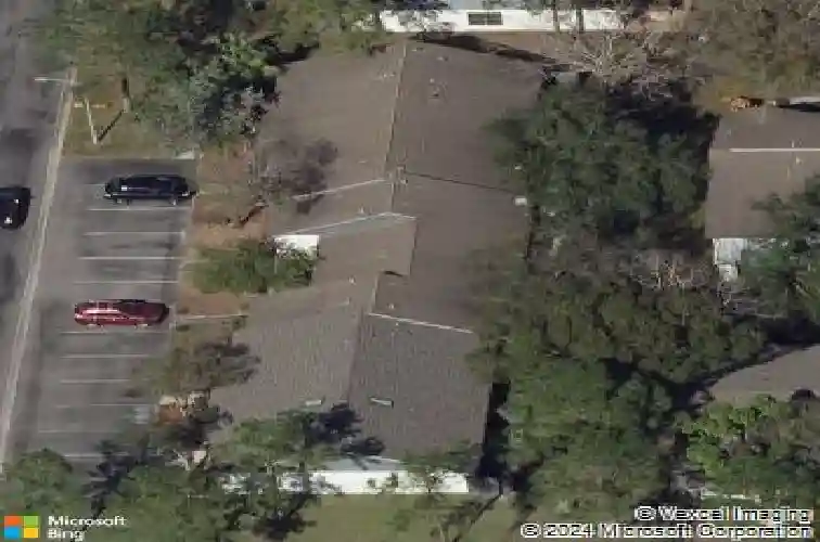 665 rodeo dr, largo,  FL 33771