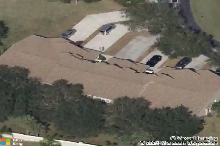 660 spring lake cir, tarpon springs,  FL 34688