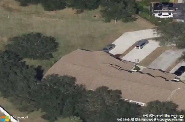 656 spring lake cir, tarpon springs,  FL 34688