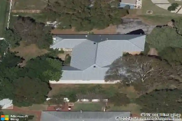 3931 38th way s, saint petersburg,  FL 33711