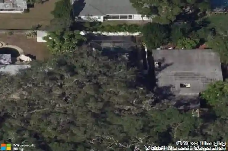 1139 43rd ave n, saint petersburg,  FL 33703