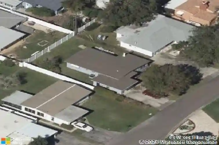 16006 redington dr, redington beach,  FL 33708