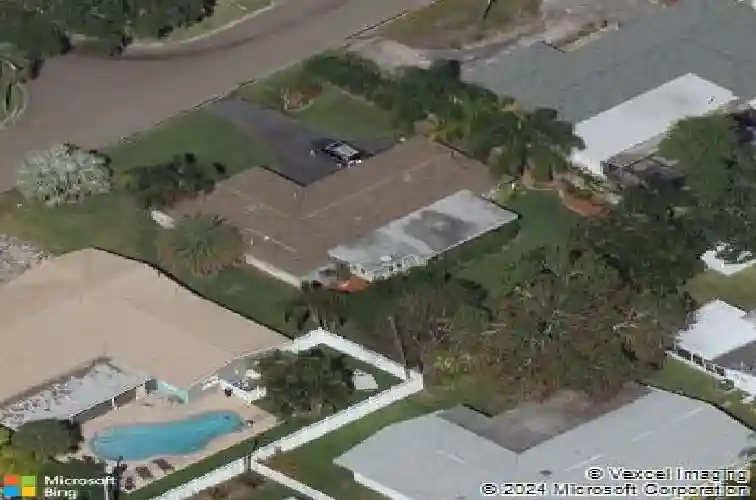 5072 43rd st s, saint petersburg,  FL 33711