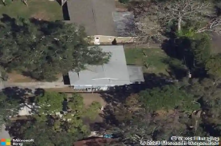 1220 parkview ln, largo,  FL 33770