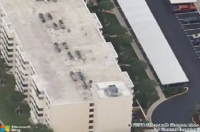 644 island way #206
                                ,Unit Apt 206, clearwater beach,  FL 33767