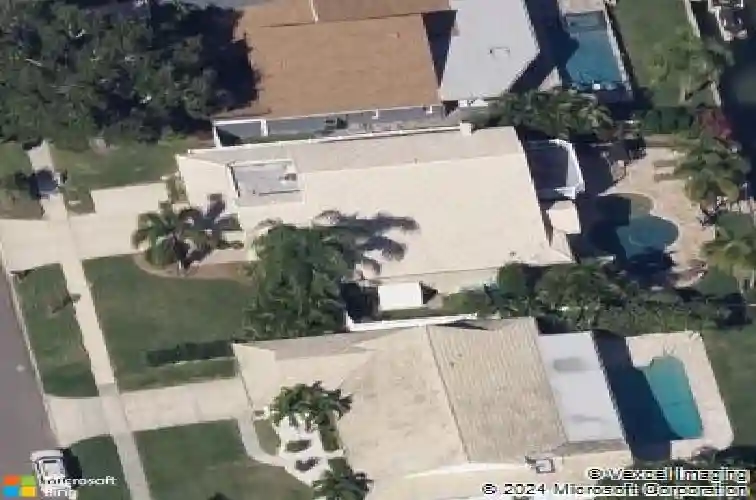 707 snug is, clearwater beach,  FL 33767