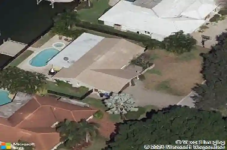 2017 iowa ave ne, saint petersburg,  FL 33703