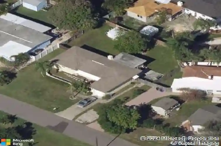 15803 2nd st e, redington beach,  FL 33708