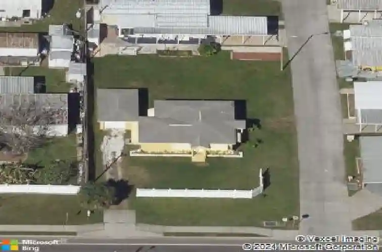 7435 46th ave n, saint petersburg,  FL 33709