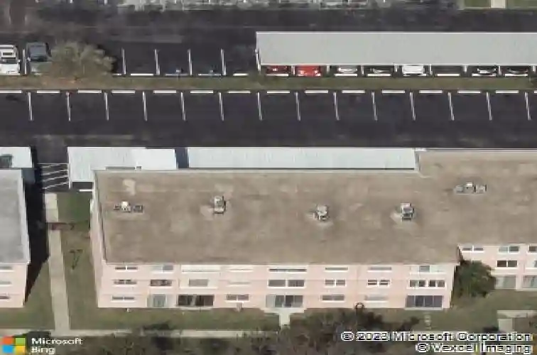 4720 locust street ne
                                ,Unit 206, st petersburg,  FL 33703