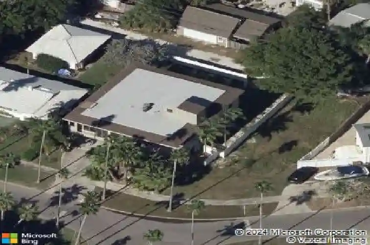 3203 e de bazan ave, st pete beach,  FL 33706