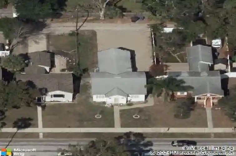 475 28th ave n, saint petersburg,  FL 33704