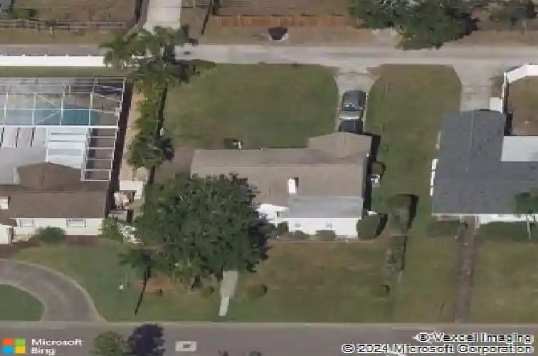 901 38th ave ne, saint petersburg,  FL 33704