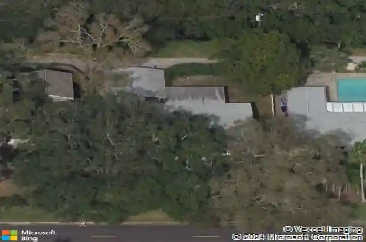 515 34th ave ne, saint petersburg,  FL 33704