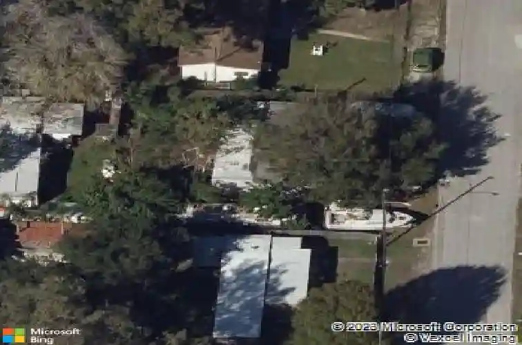 12240 land st, largo,  FL 33773