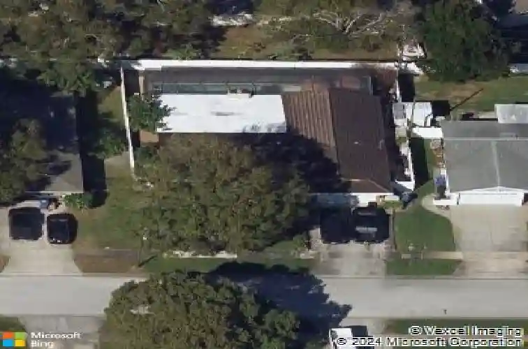 6365 32nd ave n, saint petersburg,  FL 33710