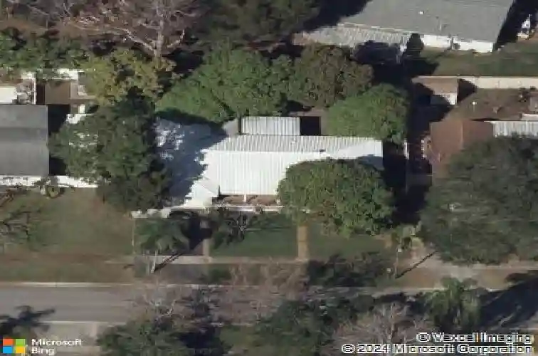 6165 26th ave n, saint petersburg,  FL 33710