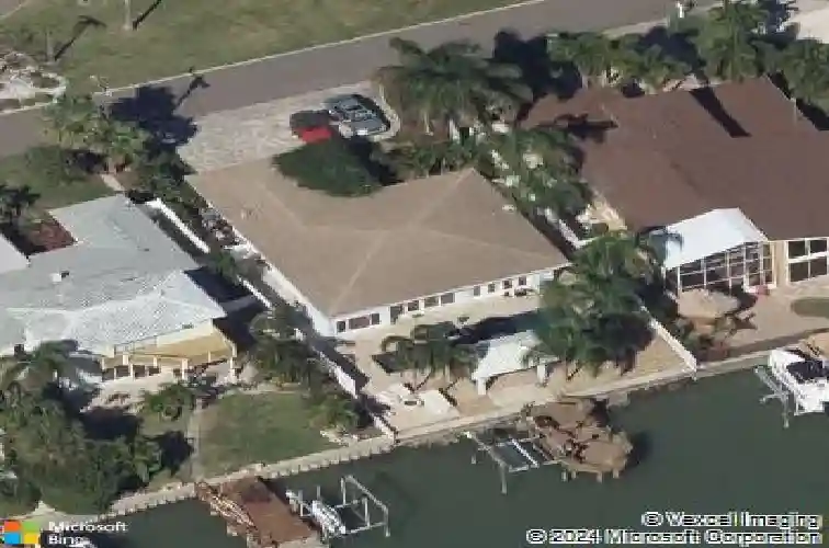 16353 redington dr, redington beach,  FL 33708