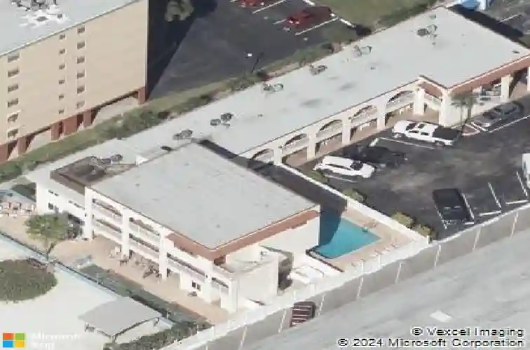 17300 gulf blvd #9
                                ,Unit Unit 9, north redington beach,  FL 33708