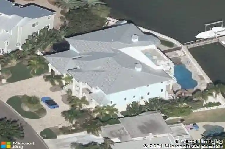 391 12th ave, indian rocks beach,  FL 33785