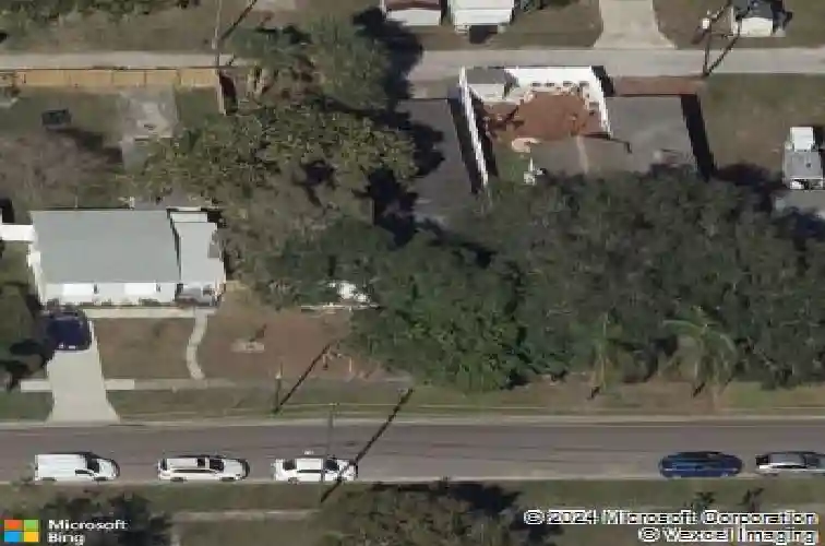 853 53rd ave n, saint petersburg,  FL 33703