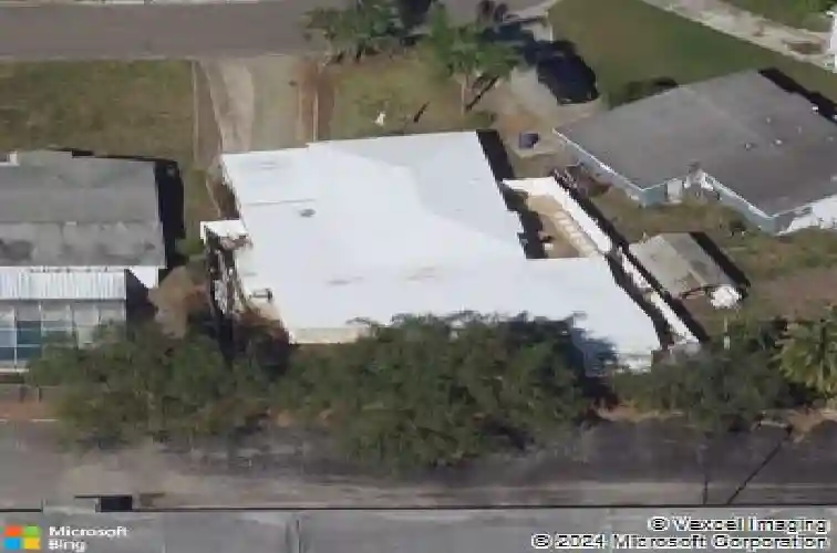 7502 18th ave n, saint petersburg,  FL 33710