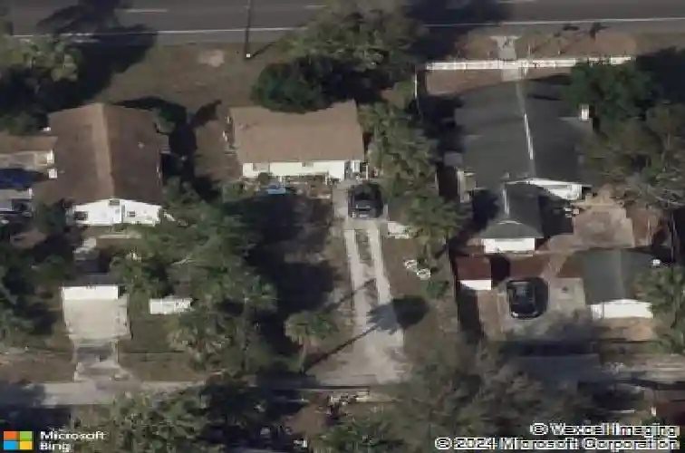 2066 30th ave n, saint petersburg,  FL 33713