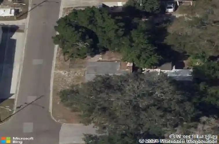 1679 29th ave n, saint petersburg,  FL 33713