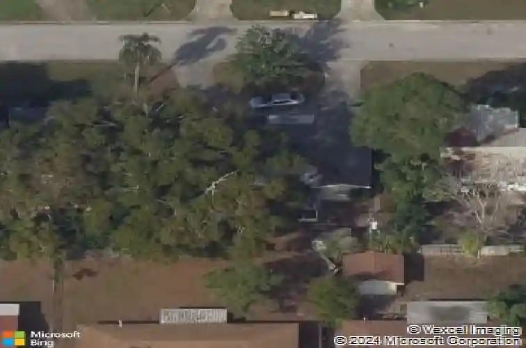 1366 62nd pl s, saint petersburg,  FL 33705