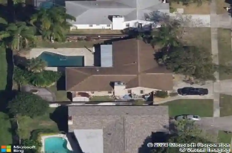 1864 brae moor dr, dunedin,  FL 34698