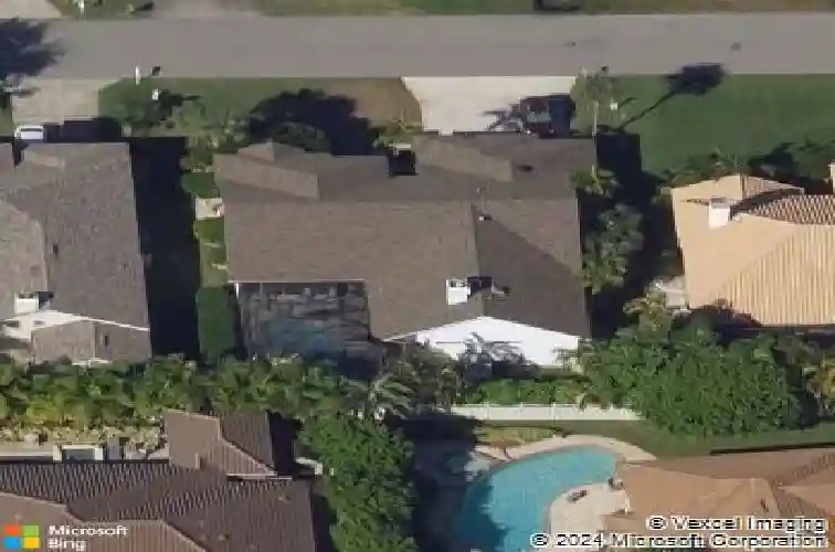 626 de soto dr, saint petersburg,  FL 33715