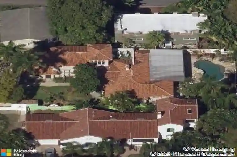  saint petersburg,  FL 33704