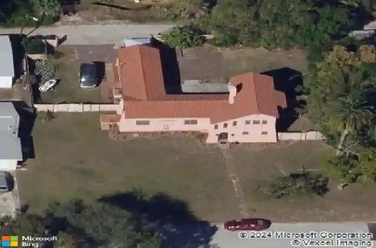 5985 3rd ave n, saint petersburg,  FL 33710