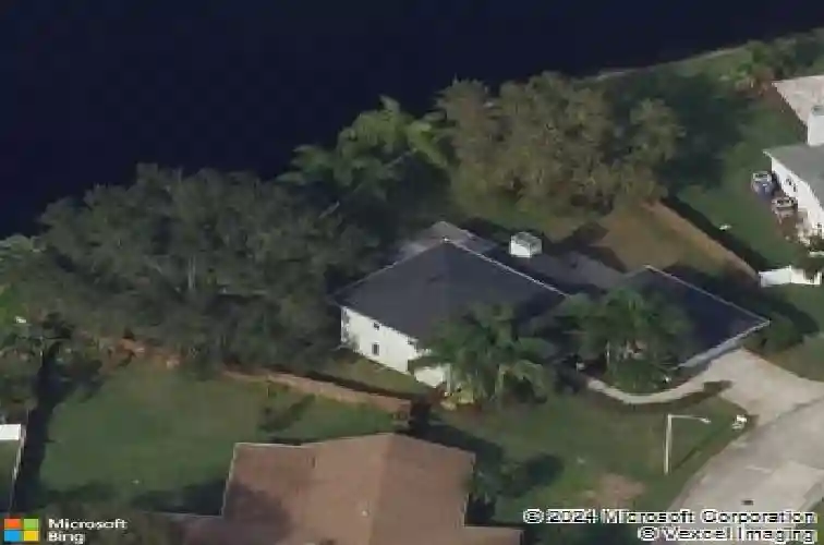 1747 87th ter n, saint petersburg,  FL 33702