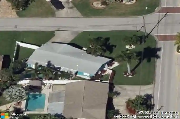 7906 4th ave s, saint petersburg,  FL 33707