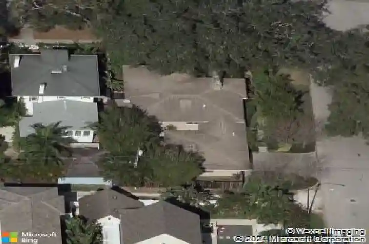 256 19th ave ne, saint petersburg,  FL 33704