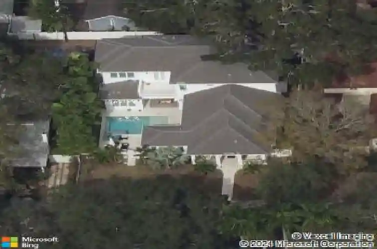  saint petersburg,  FL 33704